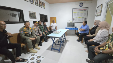 Irjen Kemendagri Tinjau Poskamling di Kelurahan Jebres, Apresiasi Kesiapsiagaan Warga